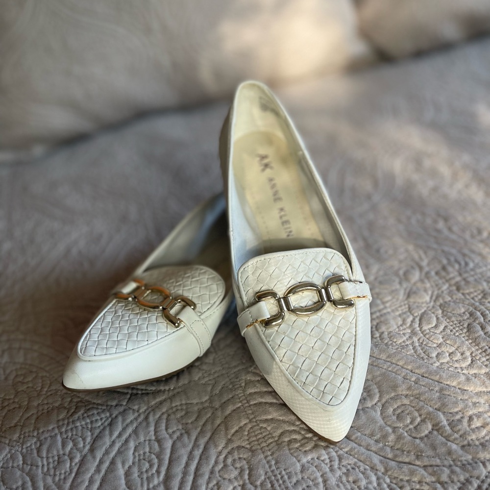 NWOT Anne Klein loafers